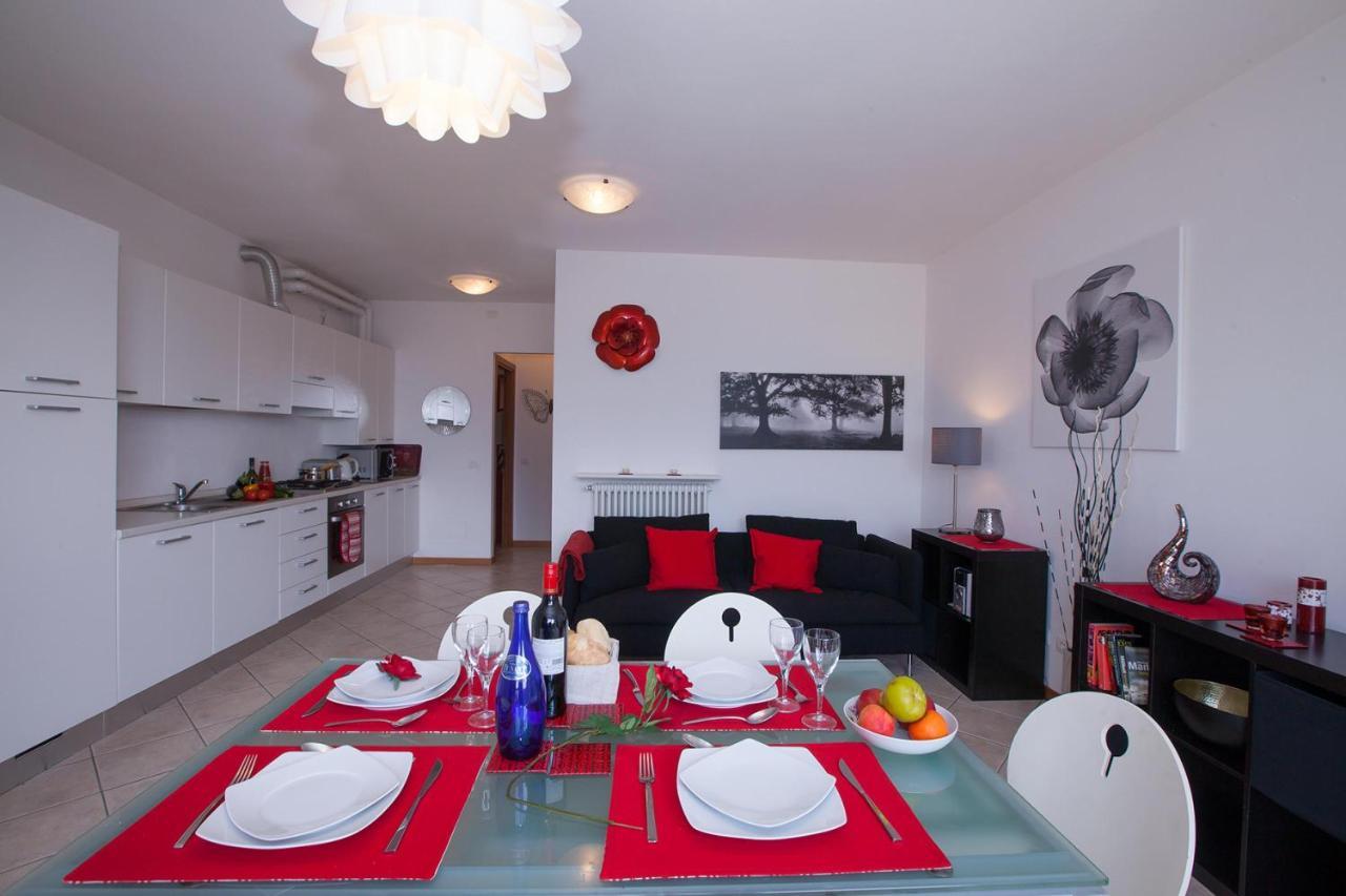 Perledo Vista D'Oro Apartments מראה חיצוני תמונה