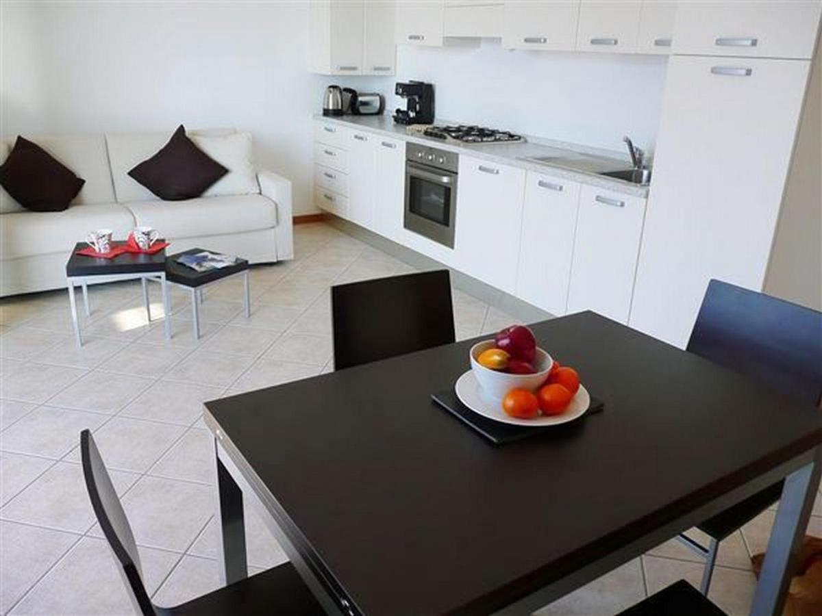 Perledo Vista D'Oro Apartments מראה חיצוני תמונה